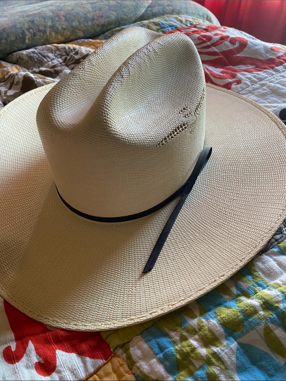Arizona Wear Straw Cowboy Hat - 7 1/2